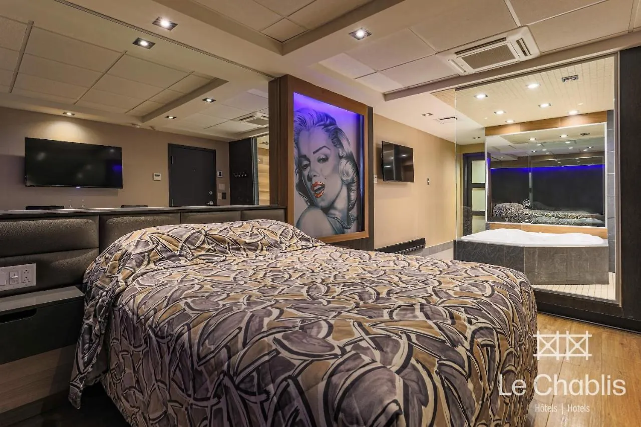 *** モーテル Hotel Le Chablis Cadillac モントリオール カナダ